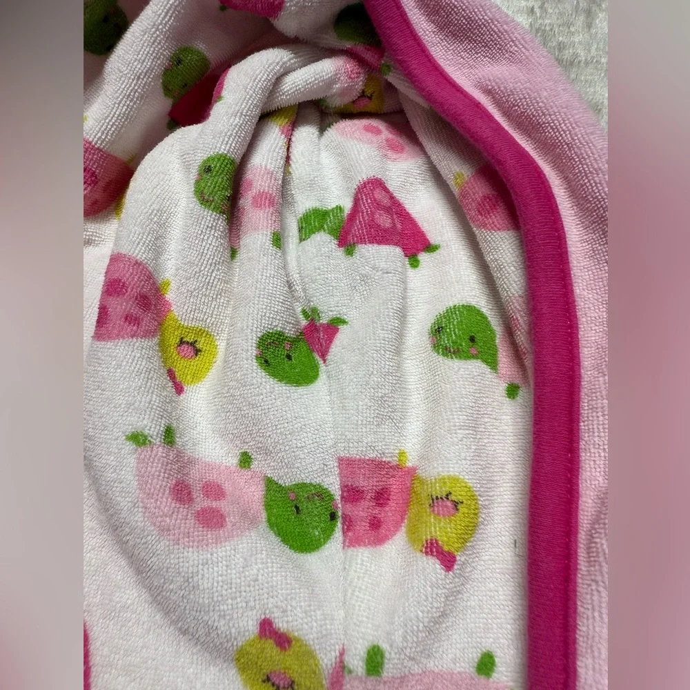 Carter's | Pink Baby Girl Cute Turtle Bathrobe with Hood | 0-9M